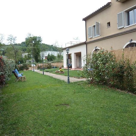 Sogno D'Oro B&B Поджібонсі Екстер'єр фото