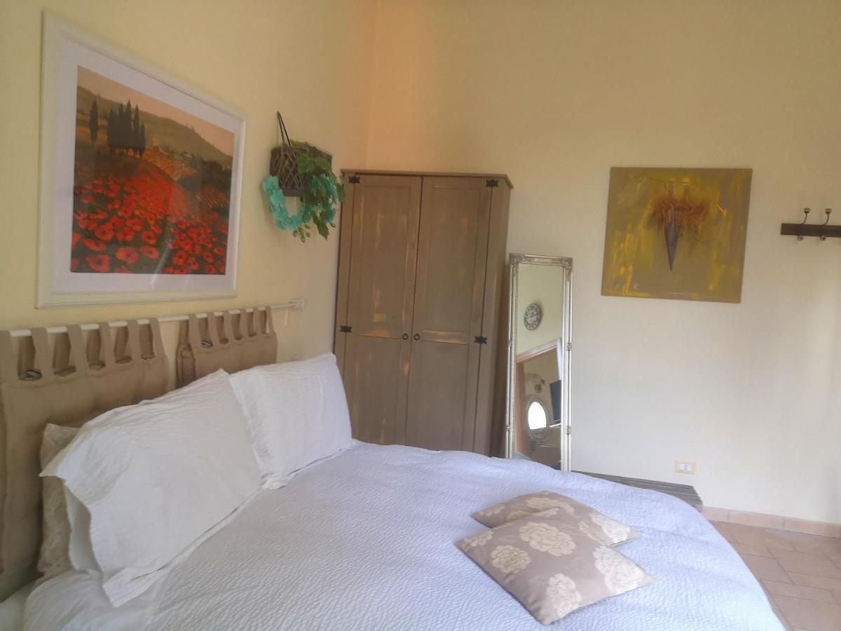 Sogno D'Oro B&B Поджібонсі Екстер'єр фото