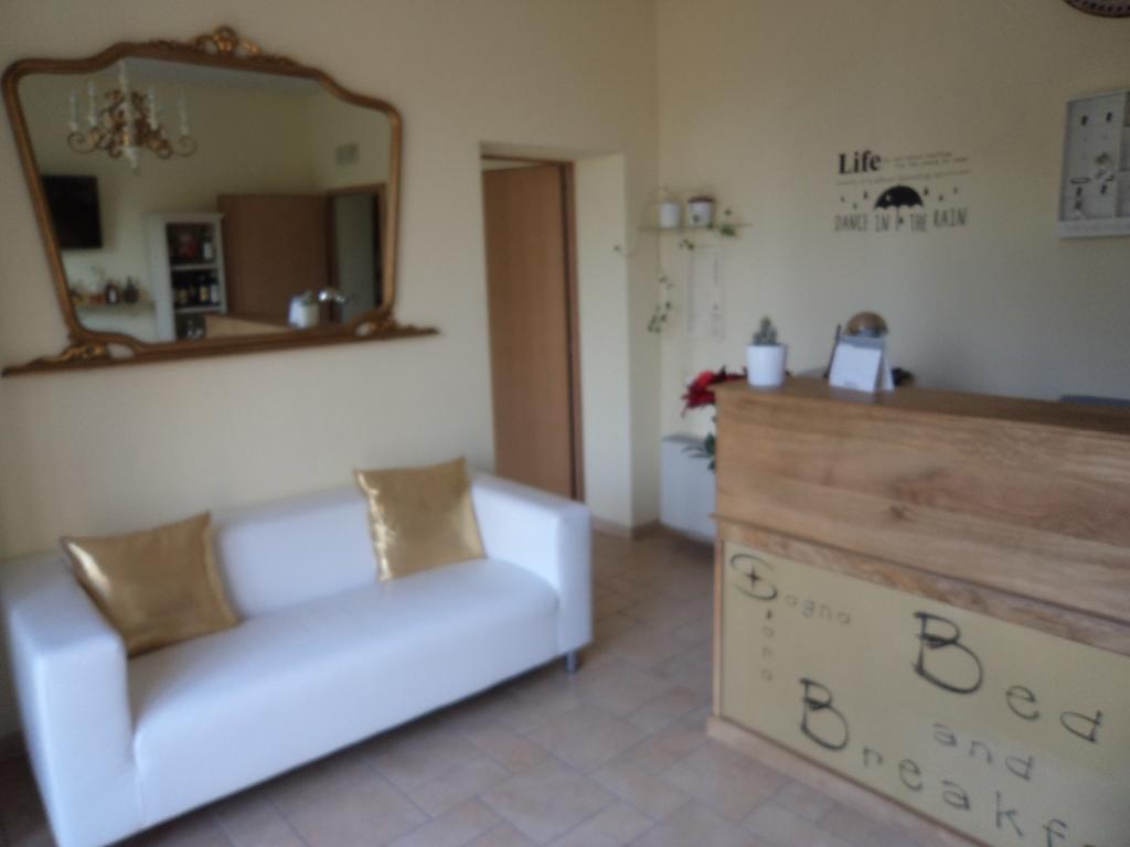 Sogno D'Oro B&B Поджібонсі Екстер'єр фото