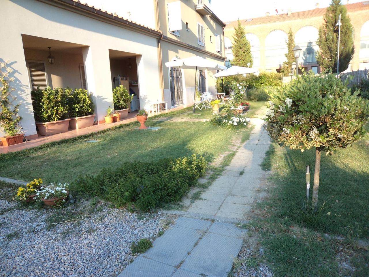 Sogno D'Oro B&B Поджібонсі Екстер'єр фото
